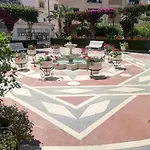 Trocadero Ap18